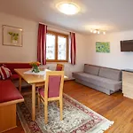 Bettina Mitterwallner Appartement