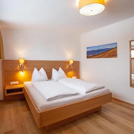 Bettina Mitterwallner Appartement *